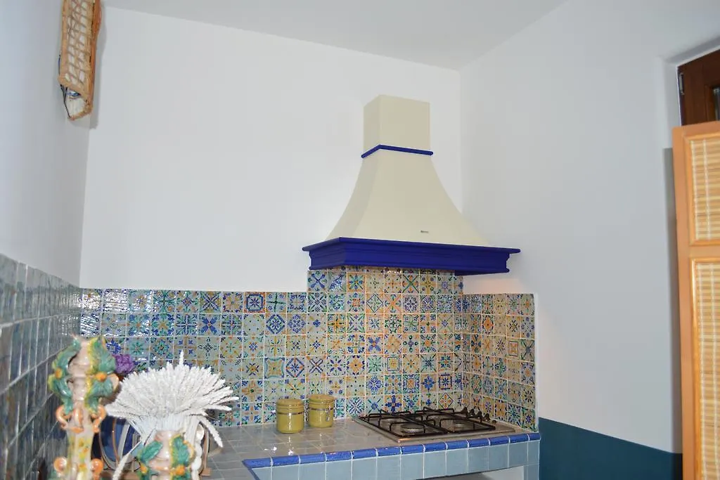 Villetta Ibiscus Lipari 0*,